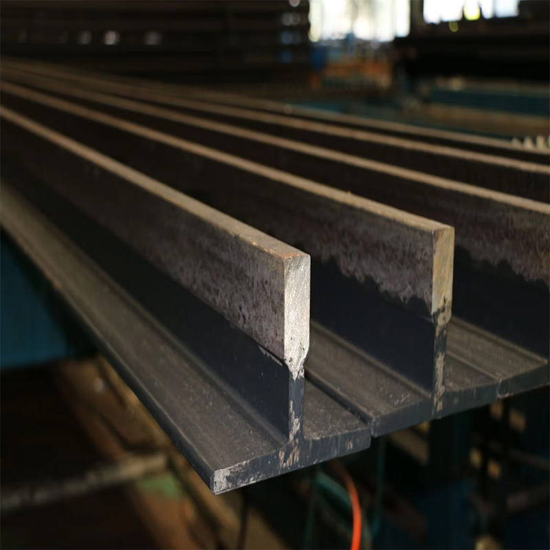 Bộ phận & phụ kiện thang máy VTSP107 Đường ray dẫn hướng T70-1 Hướng dẫn bằng thép chính xác cho hệ thống thang máy-Bảo hành 1 năm cho các tòa nhà văn phòng