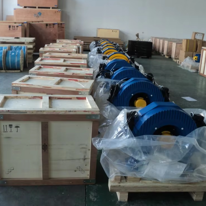 Máy kéo không hộp số VTSP234 Montanari MCG350 Động cơ nâng 2000-2500KGS Động cơ